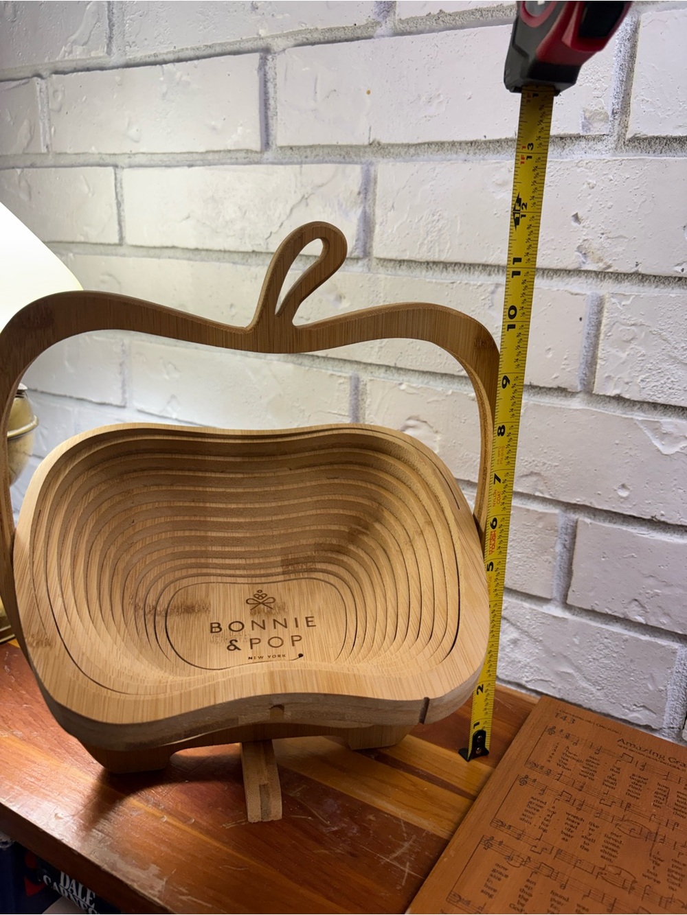 Bonnie & Pop Collapsible Bamboo Apple Fruit Basket / Trivet - Picture 5 of 6